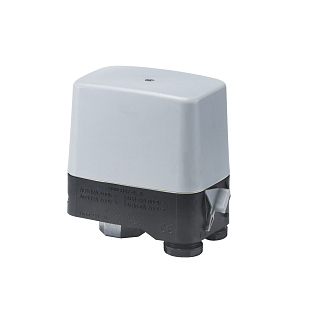 Interruttore di pressione Danfoss CS, 4–12 bar, G 1/4", TPST, IP55, reset automatico (031E022566)